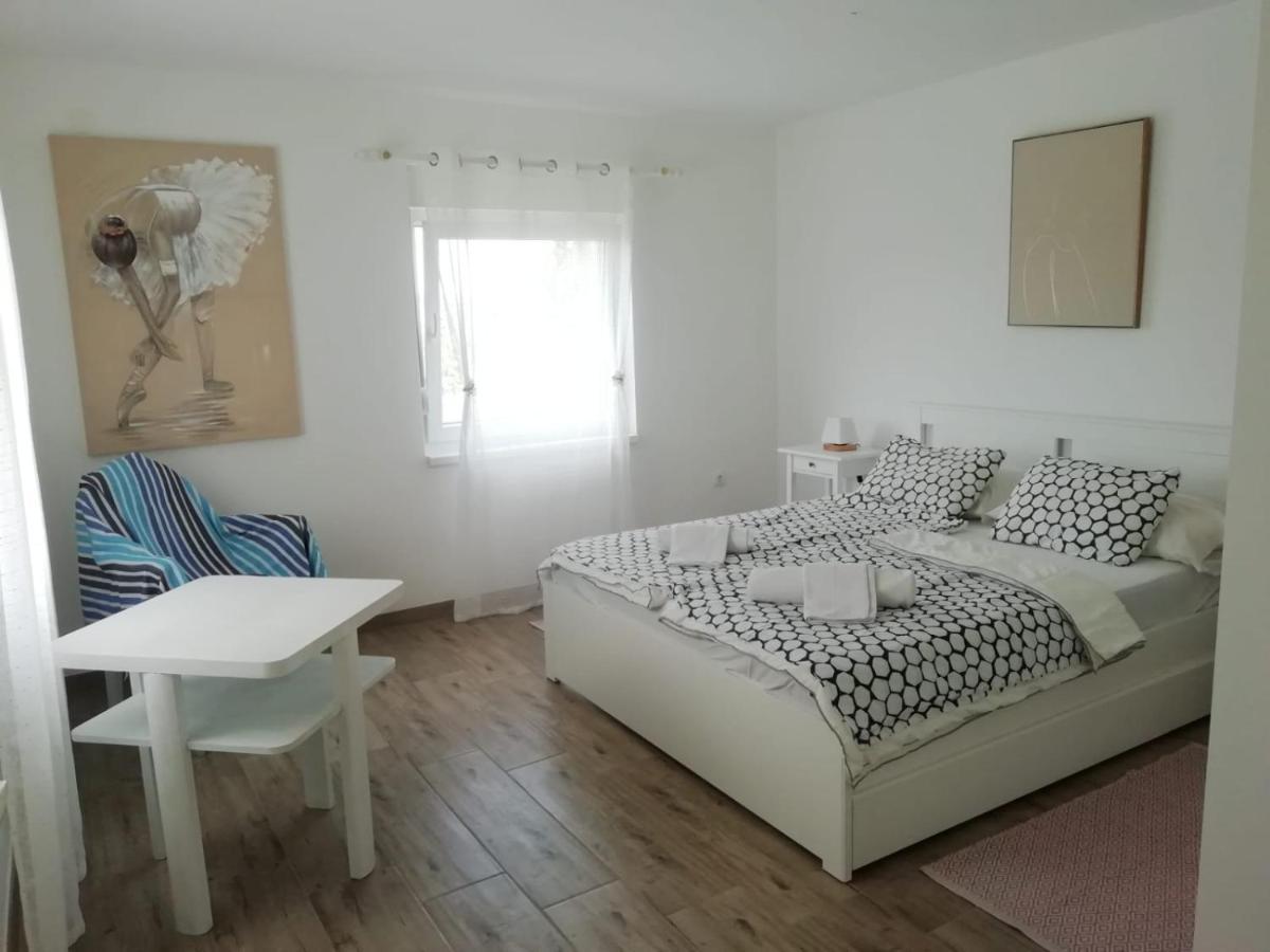 Apartment Hajduk Stari Grad Kültér fotó